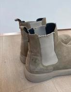 Tommy Hilfiger schoenen in goede staat, Ophalen of Verzenden, Gedragen, Overige kleuren, Lage of Enkellaarzen