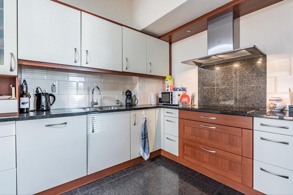 Complete 2e hands keuken met apparatuur, Huis en Inrichting, Keuken | Complete keukens, Ophalen, Gebruikt, Wit, Hoekkeuken