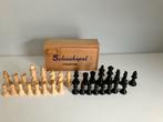 Vintage Staunton Schaakstukken Homas, Ophalen of Verzenden, Minder dan 500 stukjes, Zo goed als nieuw, Schaken