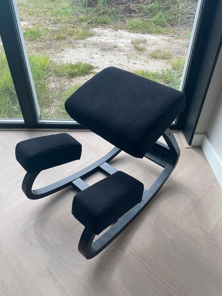BY JRM Ergonomische kniestoel te koop!, Huis en Inrichting, Bureaustoelen, Gebruikt, Bureaukruk, Zwart, Ergonomisch, Ophalen
