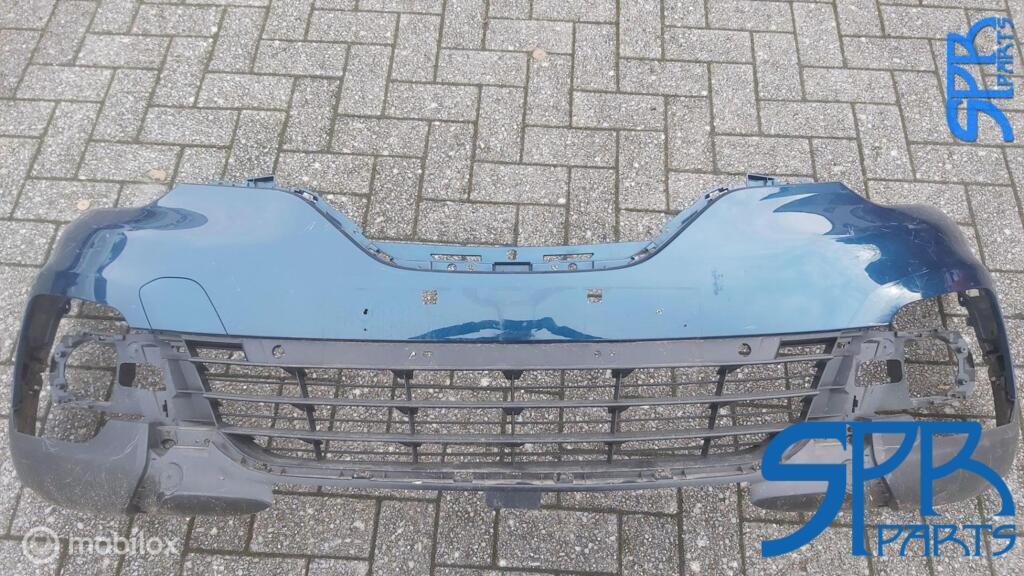 Voorbumper RENAULT CAPTUR FACELIFT 2017 - 2019 620227019R, Auto-onderdelen, Gebruikt, Ophalen of Verzenden, Bumper, Renault