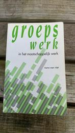 N. van Riet - Groepswerk in het maatschappelijk werk, Ophalen of Verzenden, Gelezen, N. van Riet, Nederland
