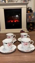 4 porseleinen kopjes en schotels Bareuther Bavaria, Huis en Inrichting, Keuken | Servies, Gebruikt, Ophalen of Verzenden, Overige stijlen