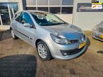 Renault Clio 1.4-16V Dynamique Luxe, Voorwielaandrijving, Gebruikt, 4 cilinders, 49 €/maand