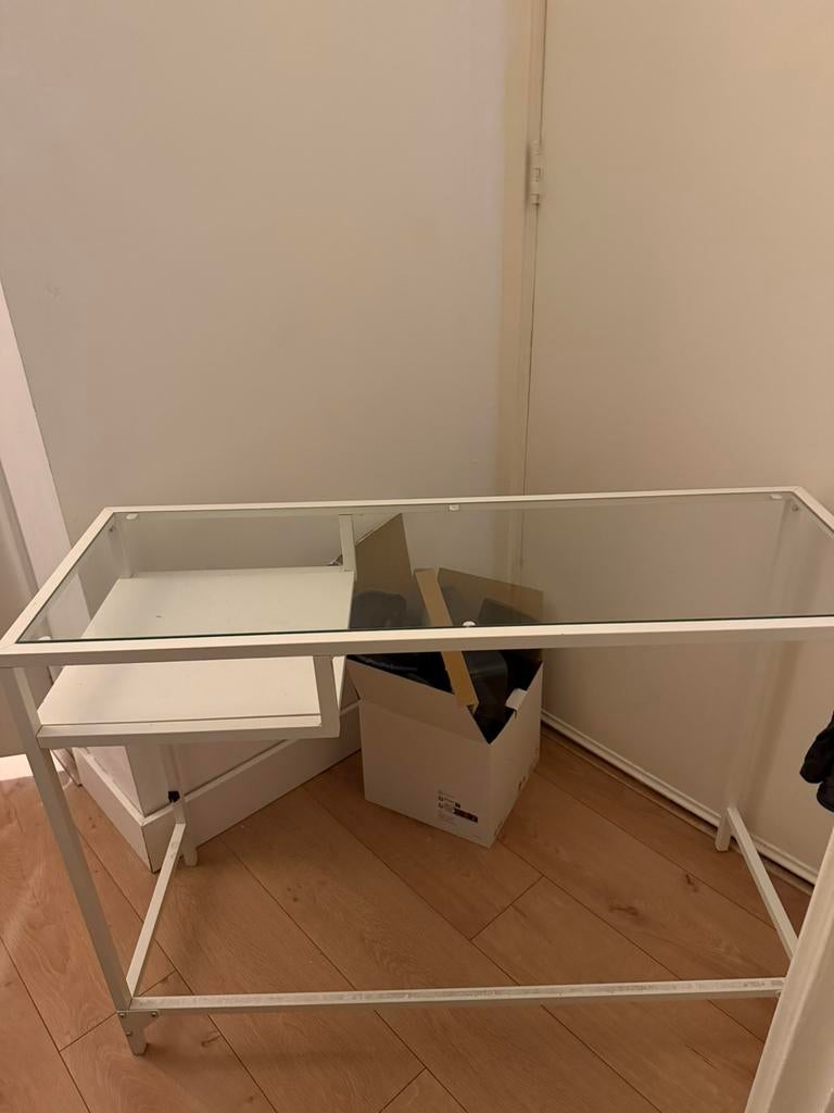 Vittsjo laptop tafel ikea wit, Ophalen of Verzenden, Zo goed als nieuw