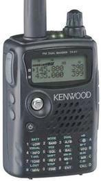 Nieuwstaat Kenwood THF-7E met extra batterijen, Telecommunicatie, Portofoons en Walkie-talkies, Ophalen, Zo goed als nieuw, 15 km of meer