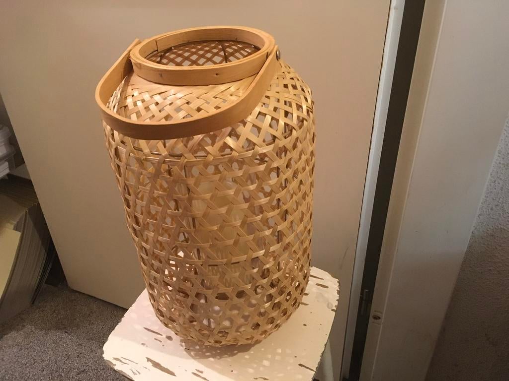 Te koop splinternieuwe rotan windlicht, Overige materialen, Bruin, Nieuw, Ophalen of Verzenden