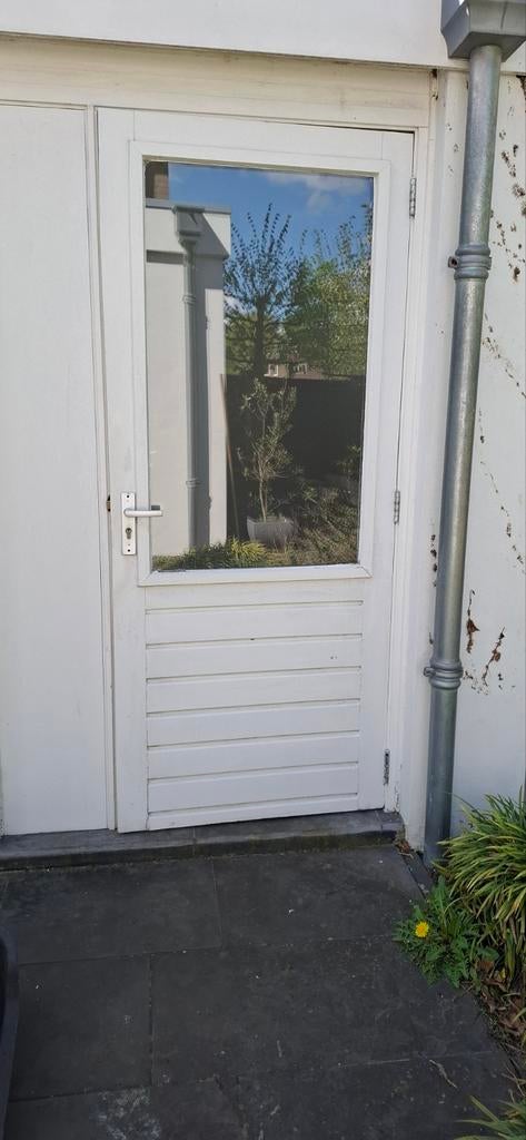 Hardhouten buitendeur achterdeur/schuurdeur), Doe-het-zelf en Verbouw, Kozijnen en Schuifpuien, 75 tot 150 cm, Gebruikt, Deurkozijn