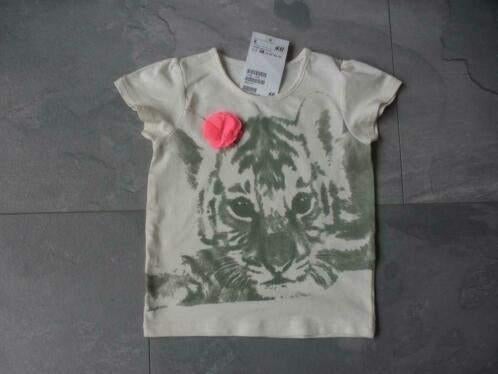 Nieuw t-shirtje van H&m, maat 68 (qwe), Kinderen en Baby's, Babykleding | Maat 68, Meisje, H&M, Nieuw, Ophalen of Verzenden