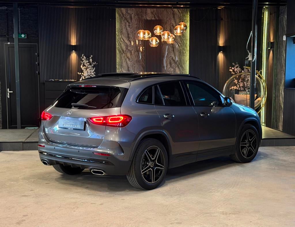 Mercedes-Benz GLA-klasse 200 AMG|PANO|SFEER|MEMORY|VOL!, Euro 6, 4 cilinders, Parkeerassistent, 163 pk