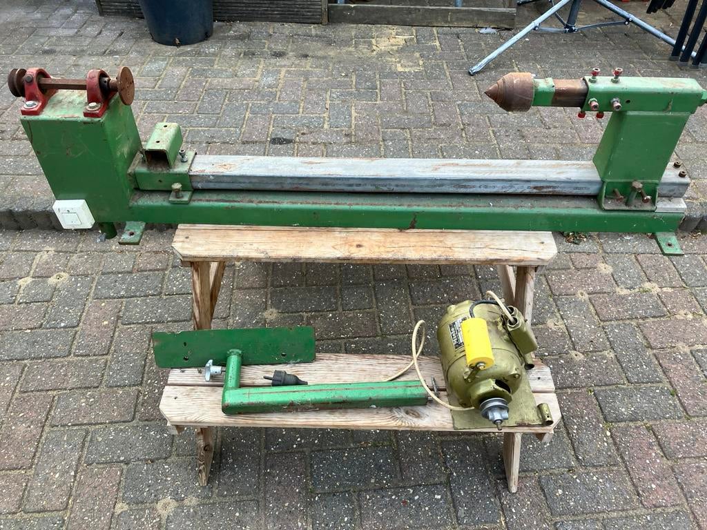 Goedwerkende hout draaibank ., Ophalen, Zo goed als nieuw, Houtdraaibank, 500 tot 1000 mm
