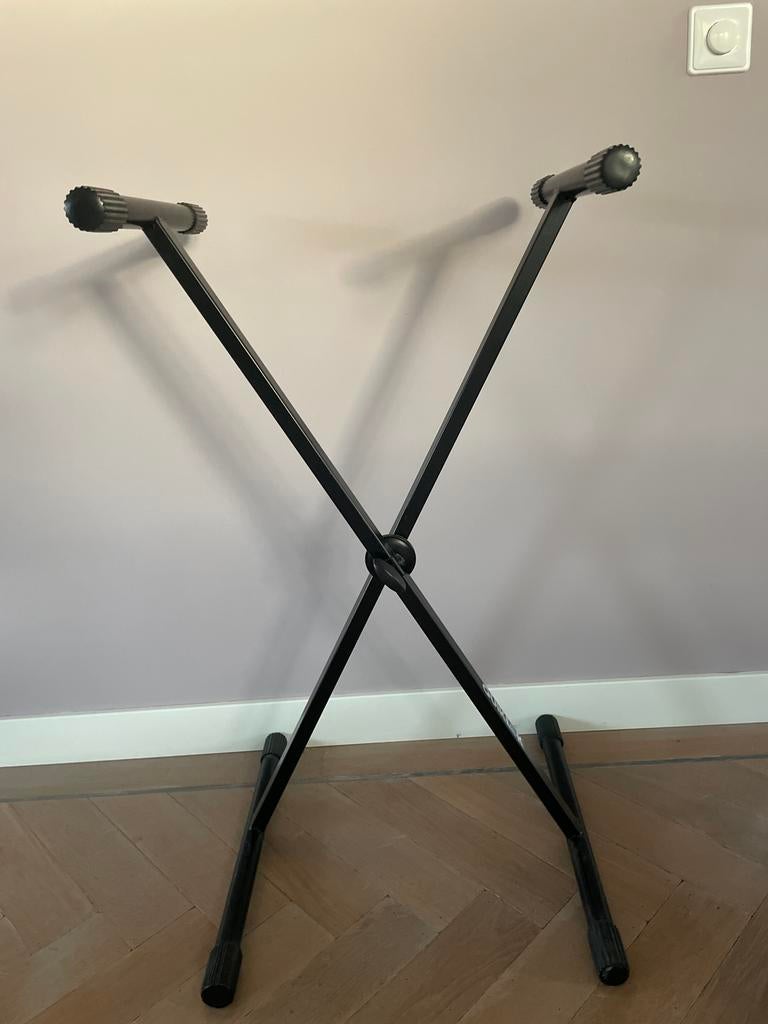 Quiklok keyboard standaard, Muziek en Instrumenten, Standaards, Ophalen, Gebruikt, Instrumentstandaard, Keyboard of Synthesizer