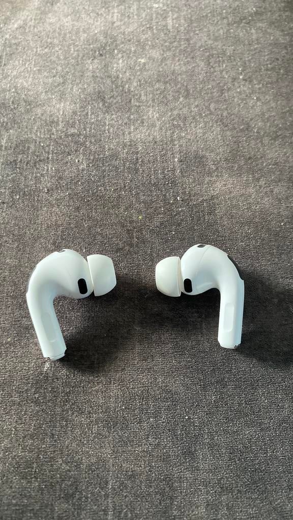 Airpods pro 3 origineel, Telecommunicatie, Mobiele telefoons | Oordopjes, Ophalen of Verzenden, Zo goed als nieuw, In oorschelp (earbud)