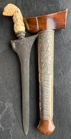 Sumatraanse Bugis Kris Keris met Potvis ivoren Greep, Antiek en Kunst, Kunst | Niet-Westerse kunst, Ophalen of Verzenden