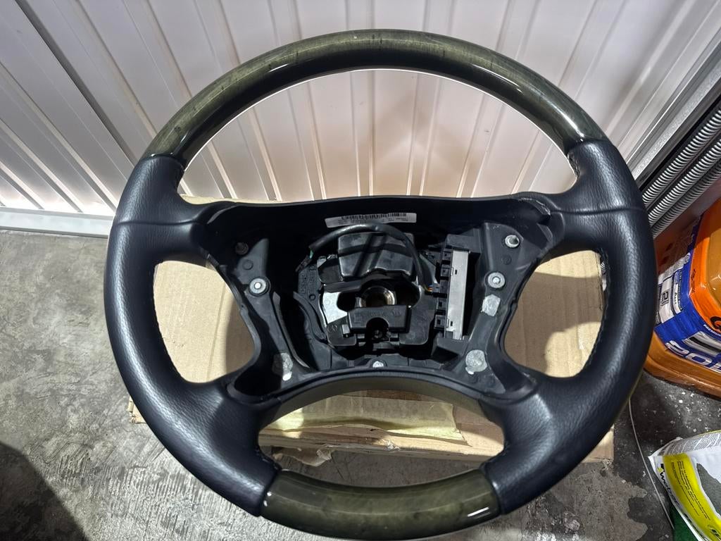 Nieuw Mercedes W211 Facelift Houtenstuur vogelaugenahorn, Ophalen, Nieuw, Mercedes-Benz