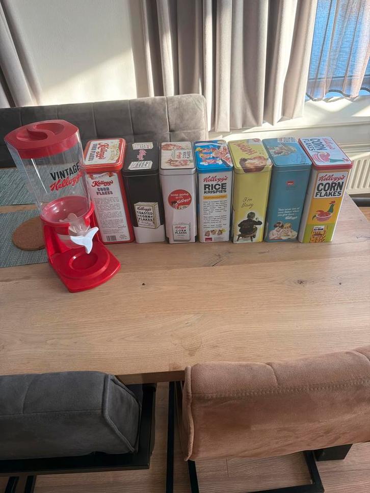 Vintage Kellogg's dispenser en blikken, Verzamelen, Merken en Reclamevoorwerpen, Gebruikt, Verpakking, Ophalen of Verzenden