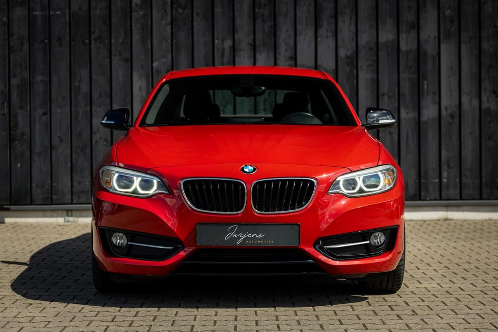 BMW 2-serie Coupé 220i Executive AUT-8 (184pk) Orig NL | 1e, Automaat, Gebruikt, 4 cilinders, 4 stoelen