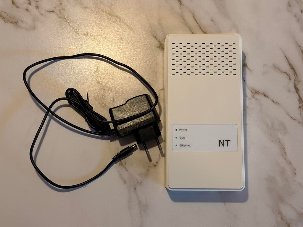 ZTE ZXHN F3100 Media Converter, Computers en Software, Routers en Modems, Ophalen of Verzenden, Gebruikt