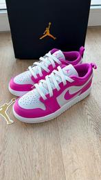 Jordan 1 low alt (ps) - Fire Pink - 35, Meisje, Schoenen, Nieuw, Ophalen of Verzenden