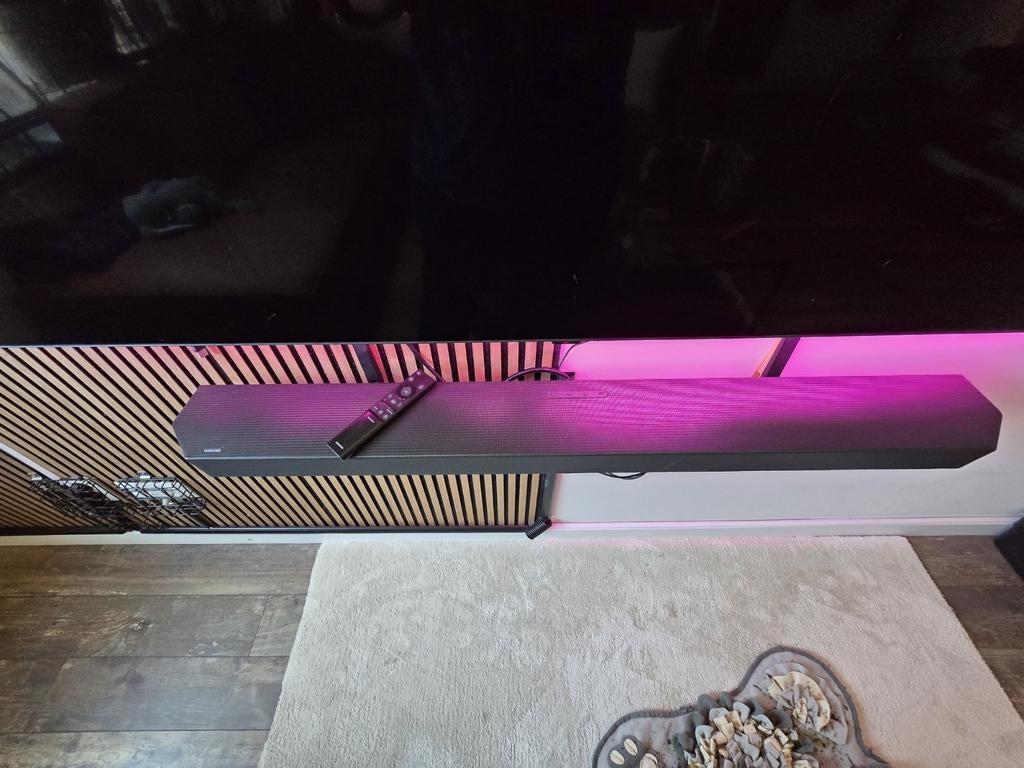 Samsung HW-Q700D soundbar, Ophalen