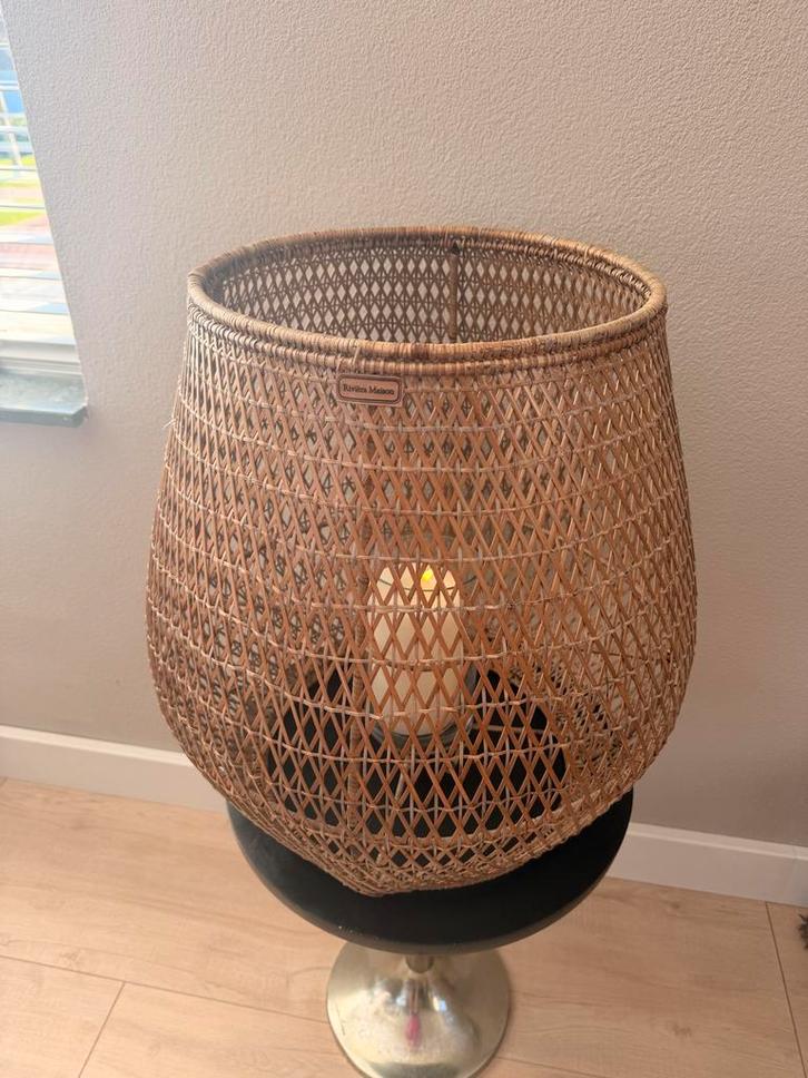 Rivièra Maison Windlicht Rotan - Sfeervolle Verlichting, Huis en Inrichting, Woonaccessoires | Kandelaars en Kaarsen, Zo goed als nieuw