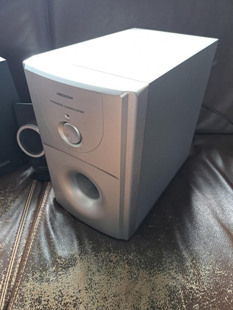 Medion Subwoofer en Creative Mini Stereo Boxen Set, Audio, Tv en Foto, Luidsprekers, Ophalen, Gebruikt, Complete surroundset, Overige merken