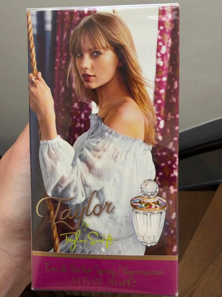 Taylor by Taylor Swift Eau de Parfum 100ml, Ophalen of Verzenden, Nieuw