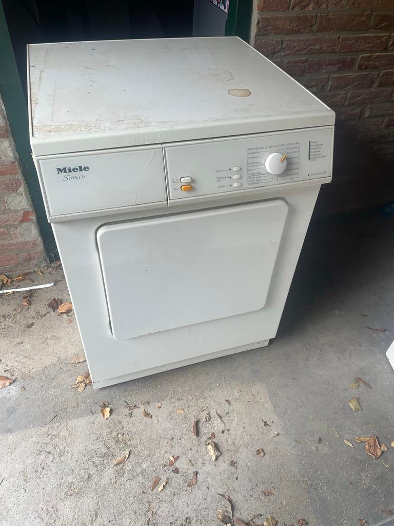 Miele Sirocco droger - Betrouwbare luchtafvoerdroger, Ophalen, Wolprogramma, 6 tot 8 kg, Gebruikt