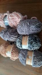 6 bollen Teddy garen / haakgaren / breigaren Zeeman, Ophalen of Verzenden, Nieuw, Breien of Haken, Wol of Garen