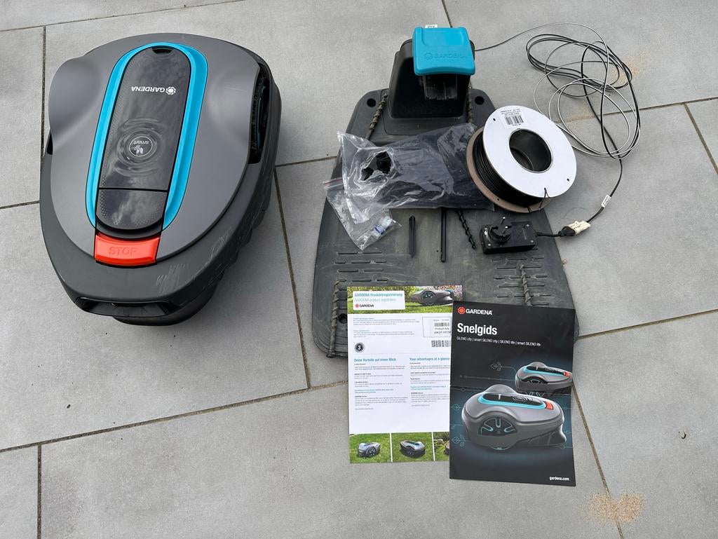 Gardena Sileno City 250 Robotmaaier - 2024, 242 uur, Ophalen, Zo goed als nieuw, Minder dan 20 cm, Bestuurbaar via app