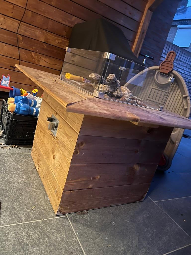 Houten vuurtafel met glasombouw - Sfeervol en uniek, Ophalen, Gebruikt