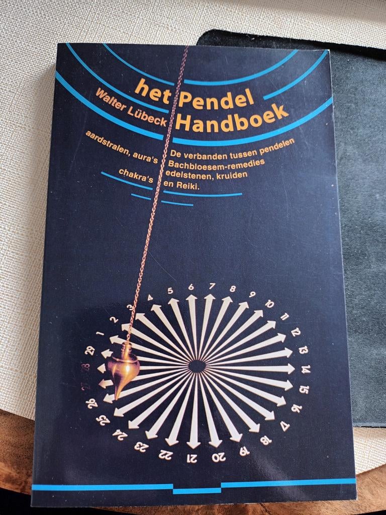 Het Pendel Handboek door Walter Lübeck, Ophalen of Verzenden