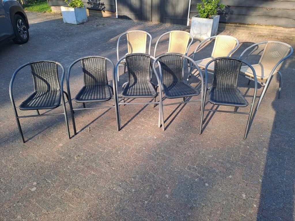 Tuinstoelen, zwart en beige wicker, Ophalen, Gebruikt, Wicker