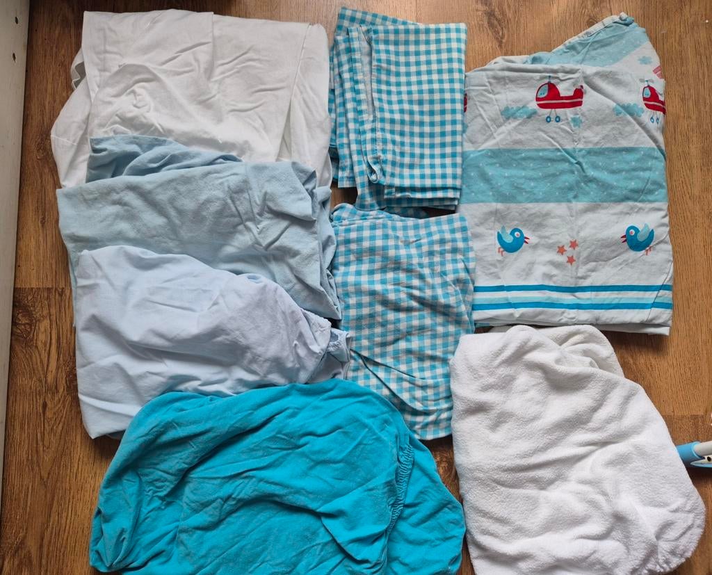 Grote set beddengoed voor ledikant 60x120 cm, Gebruikt, Jongetje of Meisje, Wit, Dekbedovertrek