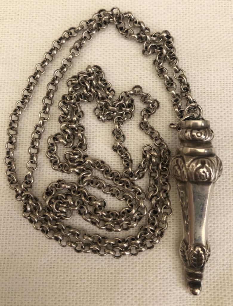 Hollands zilveren breinaalddop aan Jasseron ketting, Sieraden, Tassen en Uiterlijk, Antieke sieraden, Ketting, Zilver, Ophalen of Verzenden
