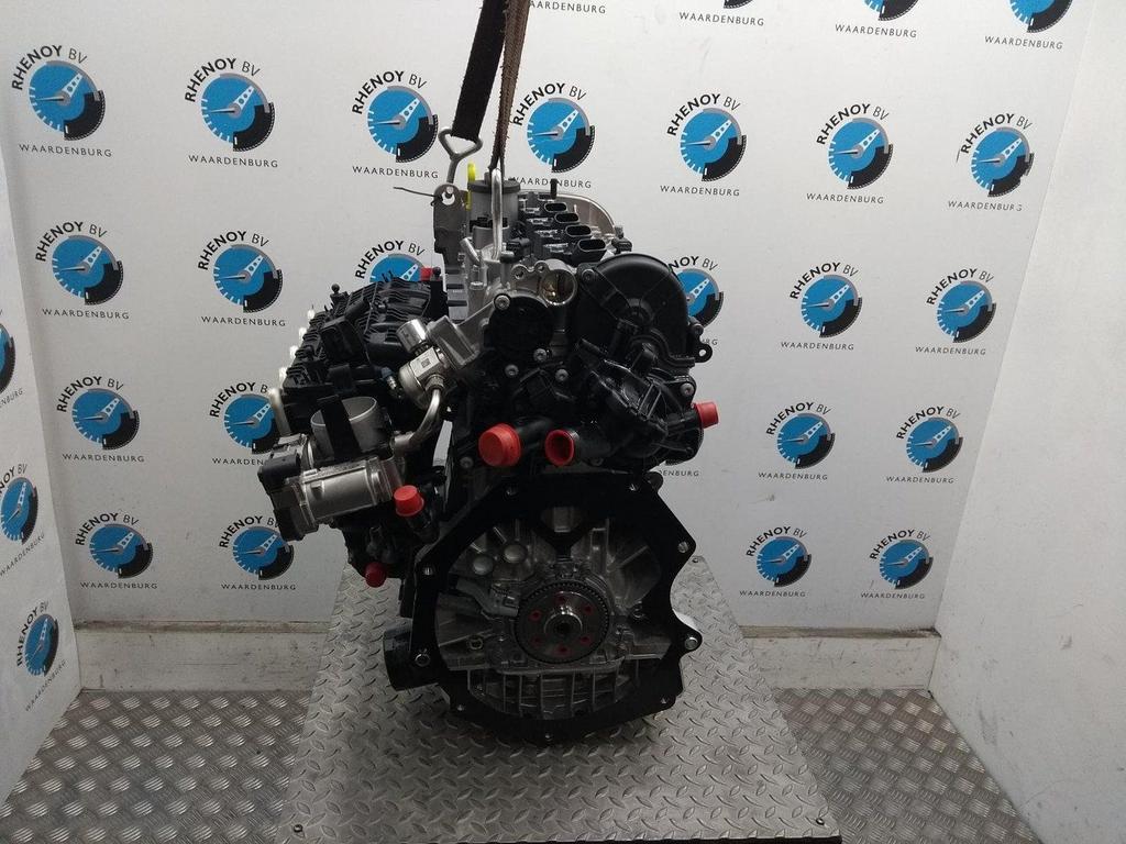 VOLKSWAGEN TOURAN MOTOR 2016, Auto-onderdelen, Ophalen of Verzenden, Gebruikt, Stiba lid