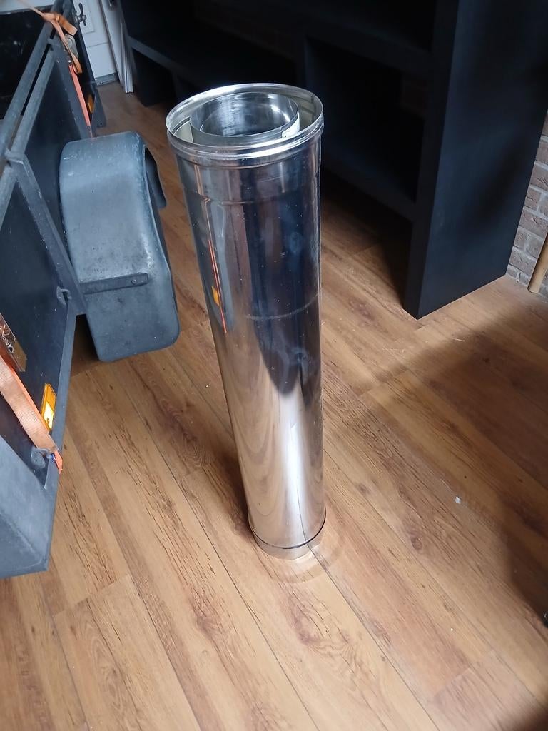 Dubbelwandige kachelpijp., Doe-het-zelf en Verbouw, Buizen en Afvoer, Ophalen of Verzenden, Rvs, Minder dan 2 meter, 80 mm of meer