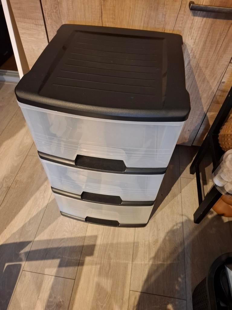 Opbergrekje van action met 3 bakken, Ophalen, 25 tot 50 cm, Minder dan 100 cm