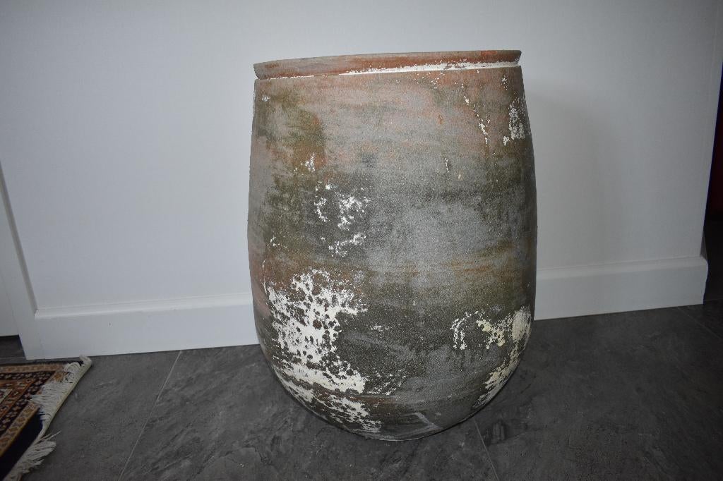 grote bloempot steen hoog 60 cm breed 45 cm, Tuin en Terras, Bloempotten, Ophalen, Steen, 40 cm of meer, Rond