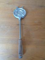 Rond wafelijzer, Ophalen of Verzenden, Gebruikt