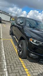 Dodge Ram 1500 5.7 V8 HEMI LIMITED BLACK–Nov 2021- LPG - BTW, Auto's, 5654 cc, USB, Zwart, Vierwielaandrijving
