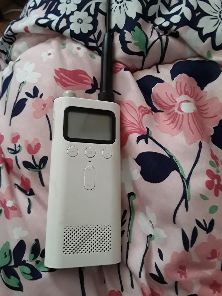 2/70 portofoon met fm radio, Ophalen, Gebruikt, 2 to 5 km, Portofoon of Walkie-talkie