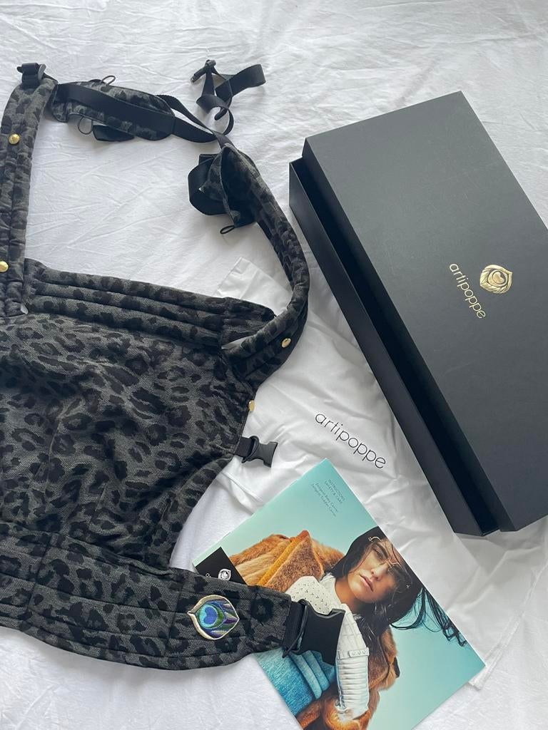 Zeitgeist artipoppe draagzak, Buik of Rug, Zo goed als nieuw, Draagzak, Ophalen