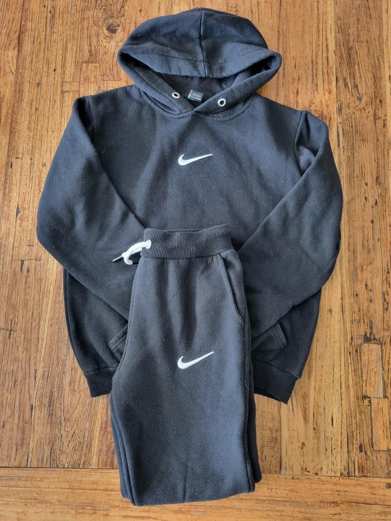 Zwart trainingspak maat 170/176, Kinderen en Baby's, Kinderkleding | Maat 176, Gebruikt, Jongen of Meisje, Ophalen of Verzenden
