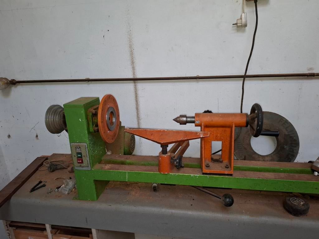 Robuuste Houtdraaibank - Ideaal voor de hobbyist, Ophalen, Gebruikt, Houtdraaibank, 500 tot 1000 mm