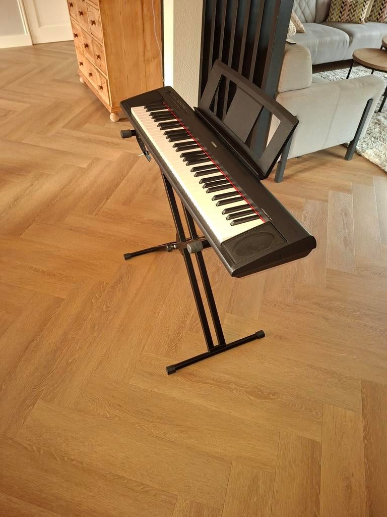 Yamaha Piaggero NP-12 keyboard, Muziek en Instrumenten, Keyboards, Ophalen of Verzenden