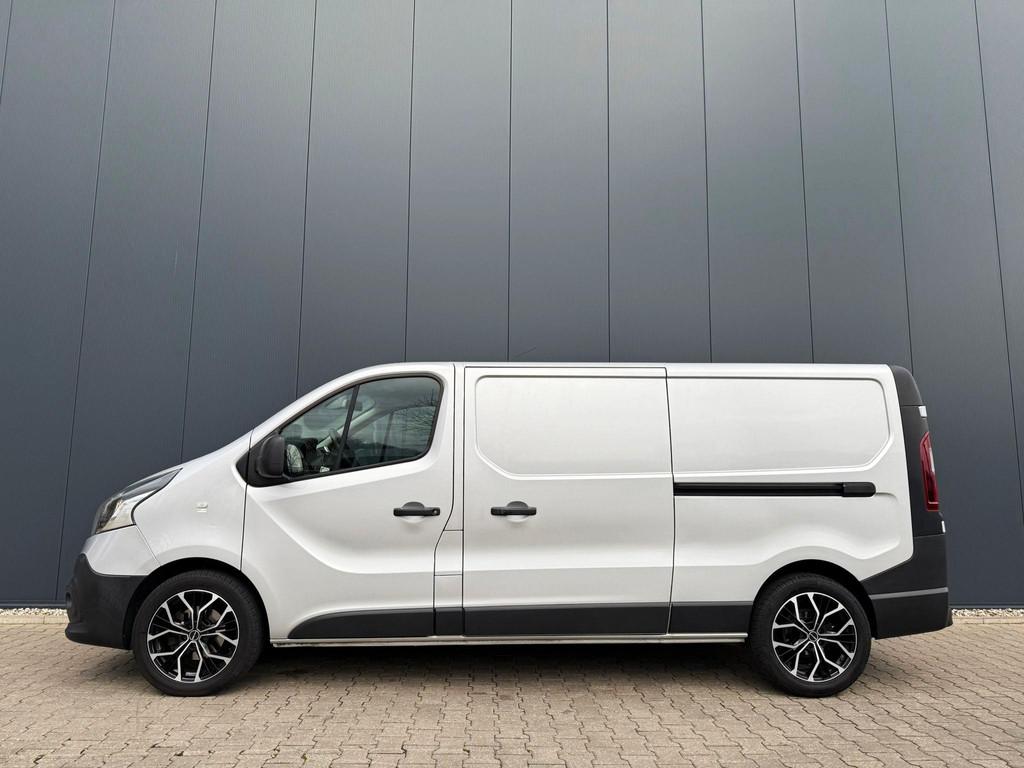 Renault Trafic 1.6 dCi T29 L2H1 Comfort dubbele schuifdeur, Voorwielaandrijving, Euro 5, Gebruikt, 4 cilinders