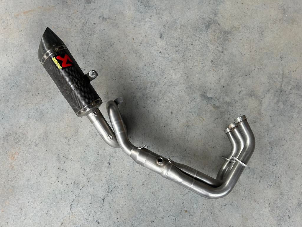 Yamaha MT-09 Akrapovic Racing Line Carbon uitlaat, Ophalen of Verzenden, Gebruikt