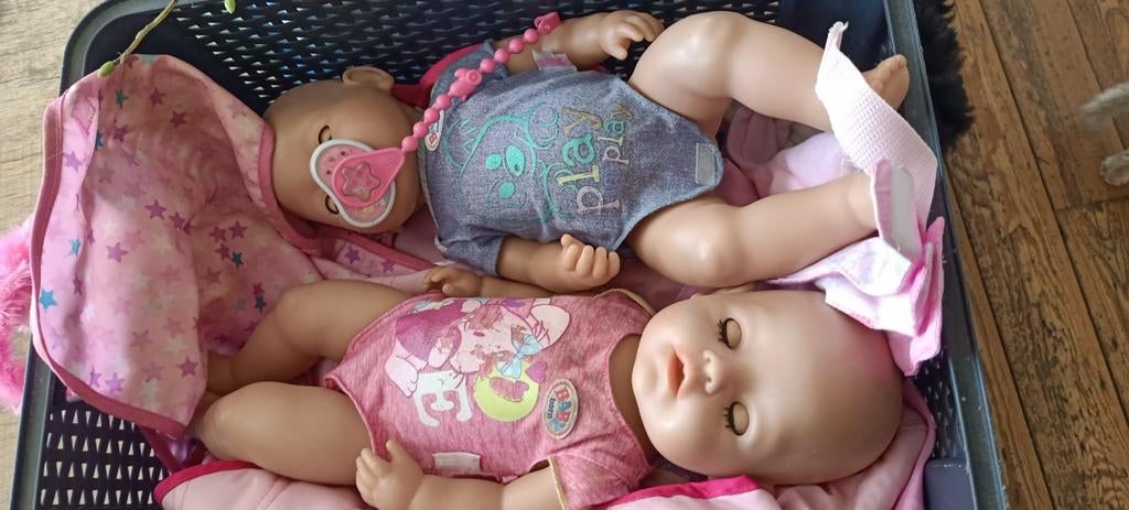 Baby Born poppen met toebehoren, Ophalen of Verzenden, Babypop