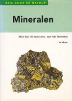 Reis door de natuur - Mineralen - Jaroslav Svenek, Ophalen of Verzenden, Zo goed als nieuw, Overige onderwerpen, Jaroslav Svenek